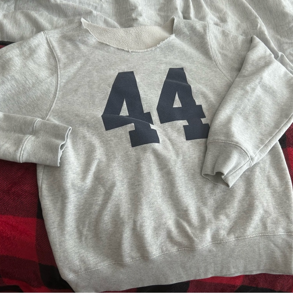 Gray Crewneck off the Shoulder Sweater